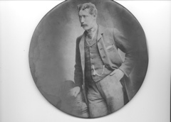 Lawrence Hartnett (Owen Sr's father)